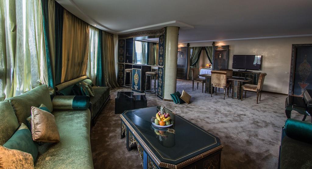Hotel Tafilalet 메크네스 외부 사진